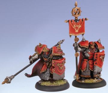 33027 Iron Fang Kapitan and Standard